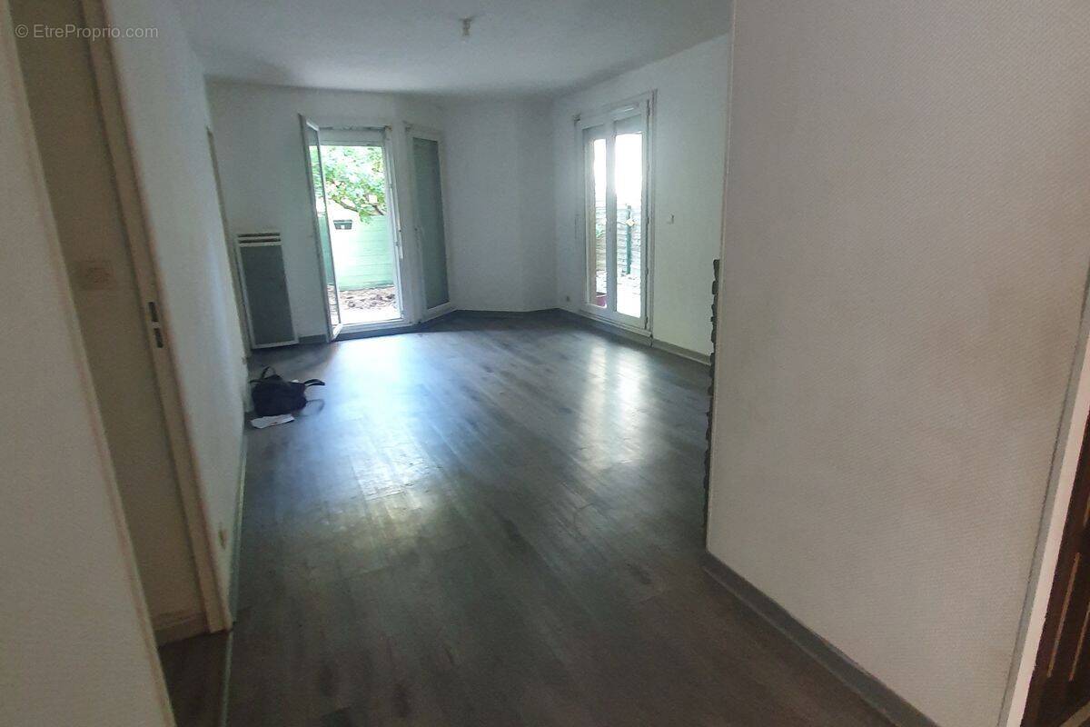 Appartement à AUBAGNE