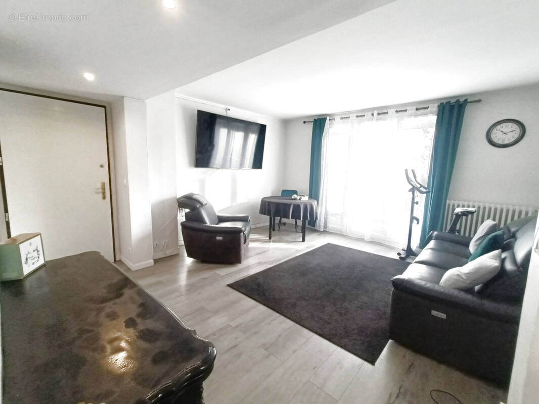 Appartement à GROSLAY