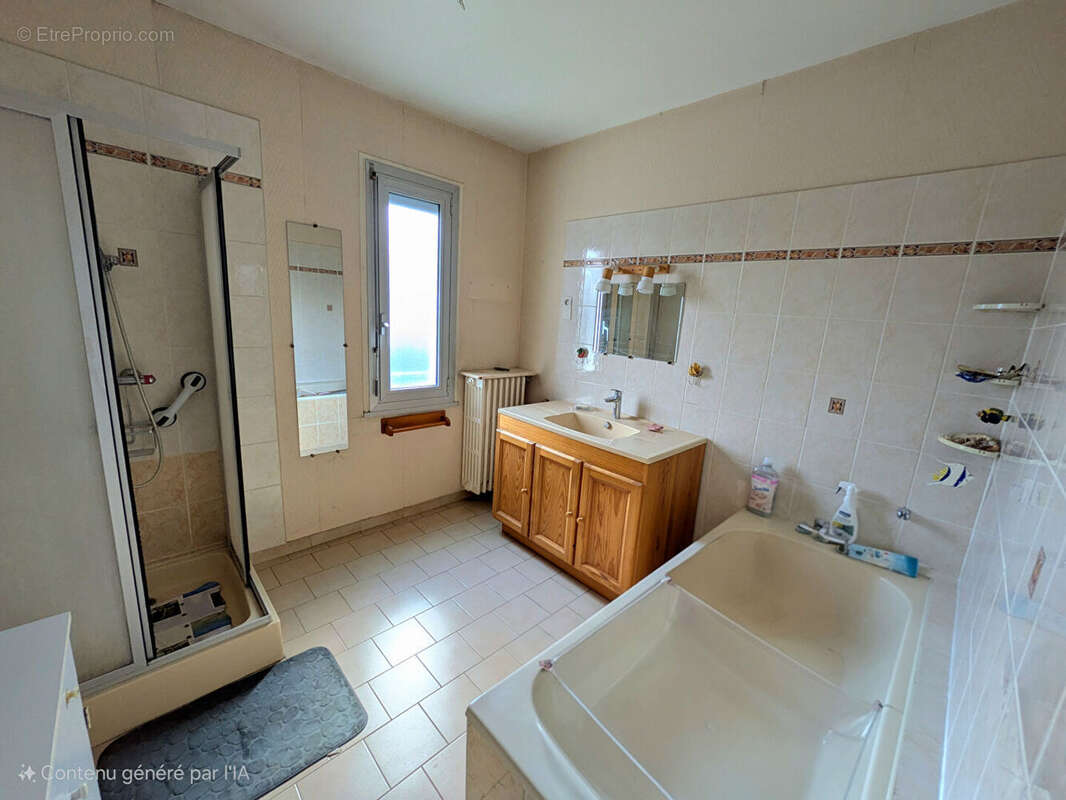 Maison à SAINT-PIERRE-DES-CORPS