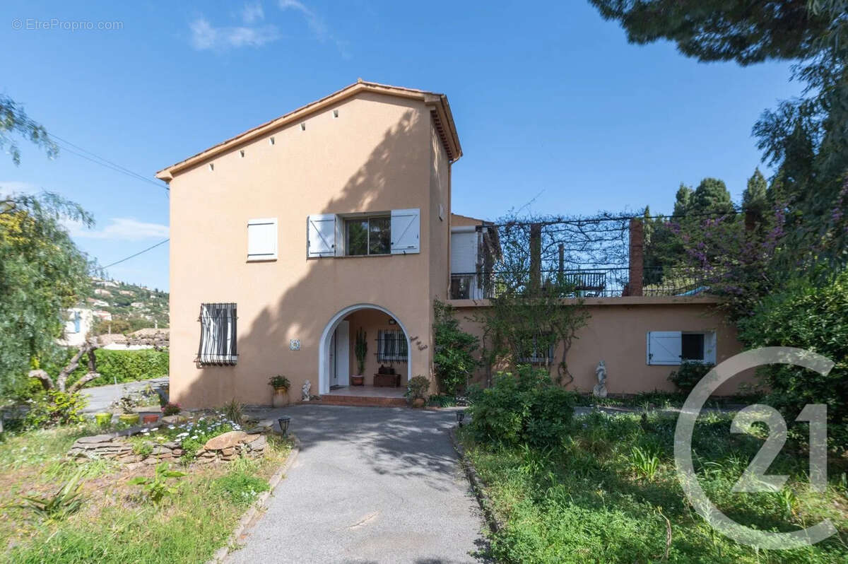 Maison à LE LAVANDOU