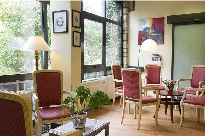 Investissement locatif  terrasson lavilledieu  résidence ehpad les quatre saisons - 8.14  % de rentabilité - photo 4