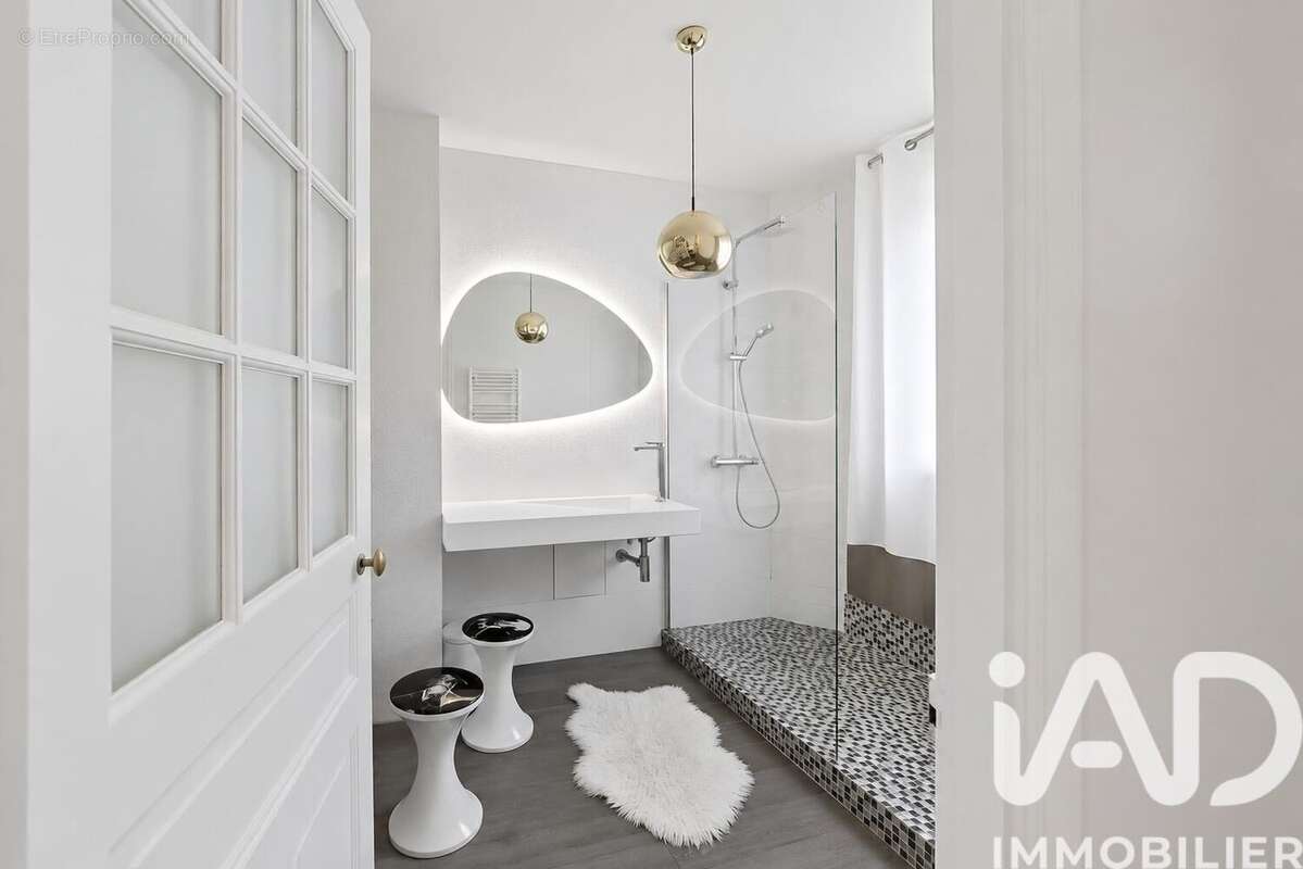 Photo 9 - Appartement à PARIS-20E