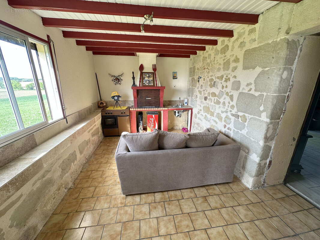 Maison à SAINT-BARTHELEMY-D'AGENAIS