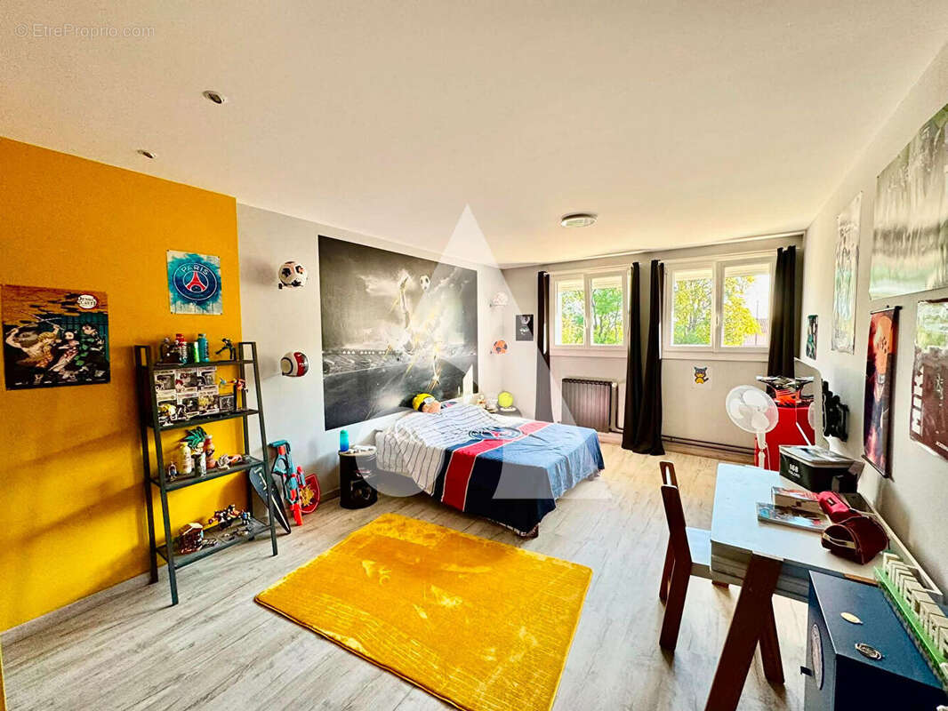 Maison d'exception chatenois  - des volumes à couper le souffle ! - photo 8
