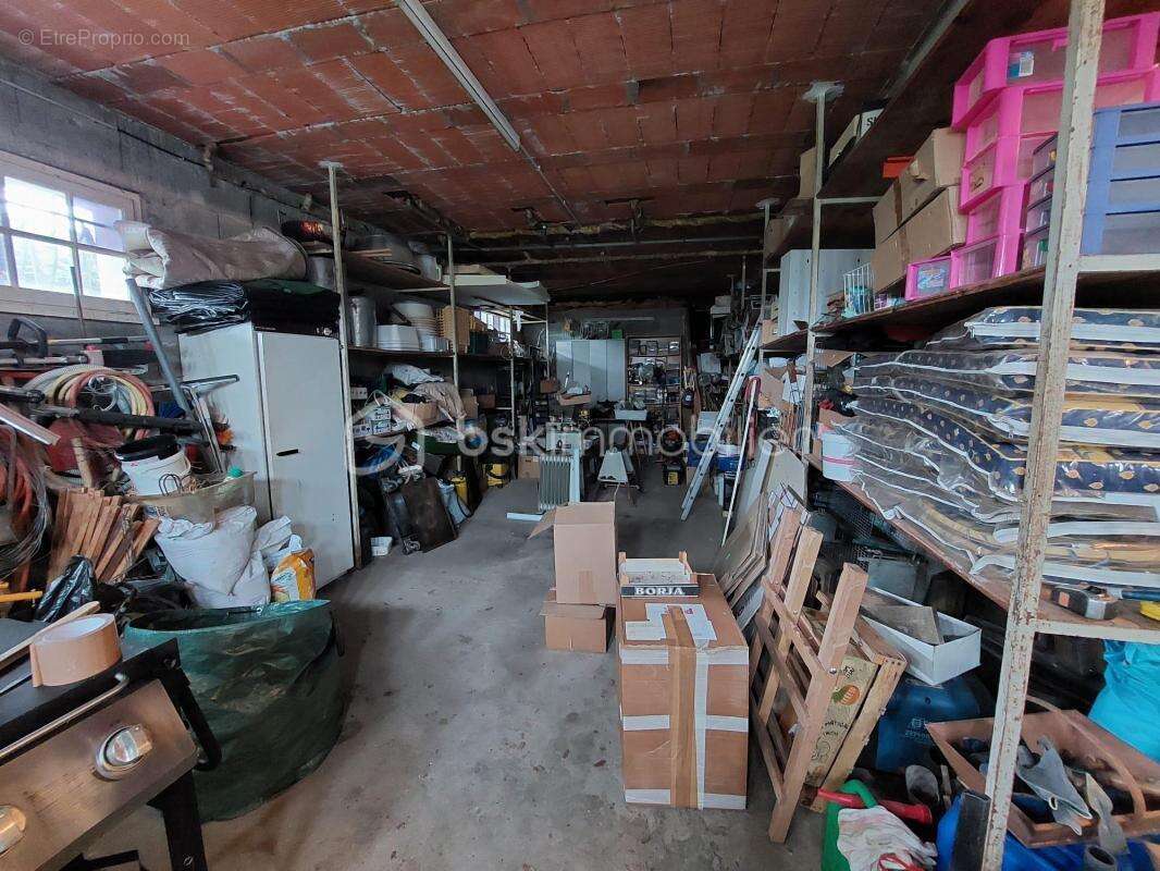 Maison à SERRES-CASTET