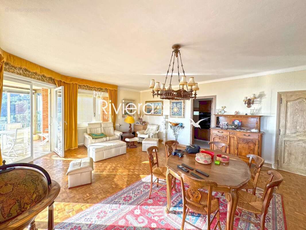 Maison à CAVALAIRE-SUR-MER