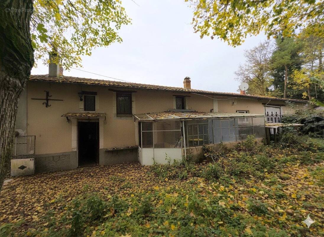 Maison à MARIGNY-BRIZAY