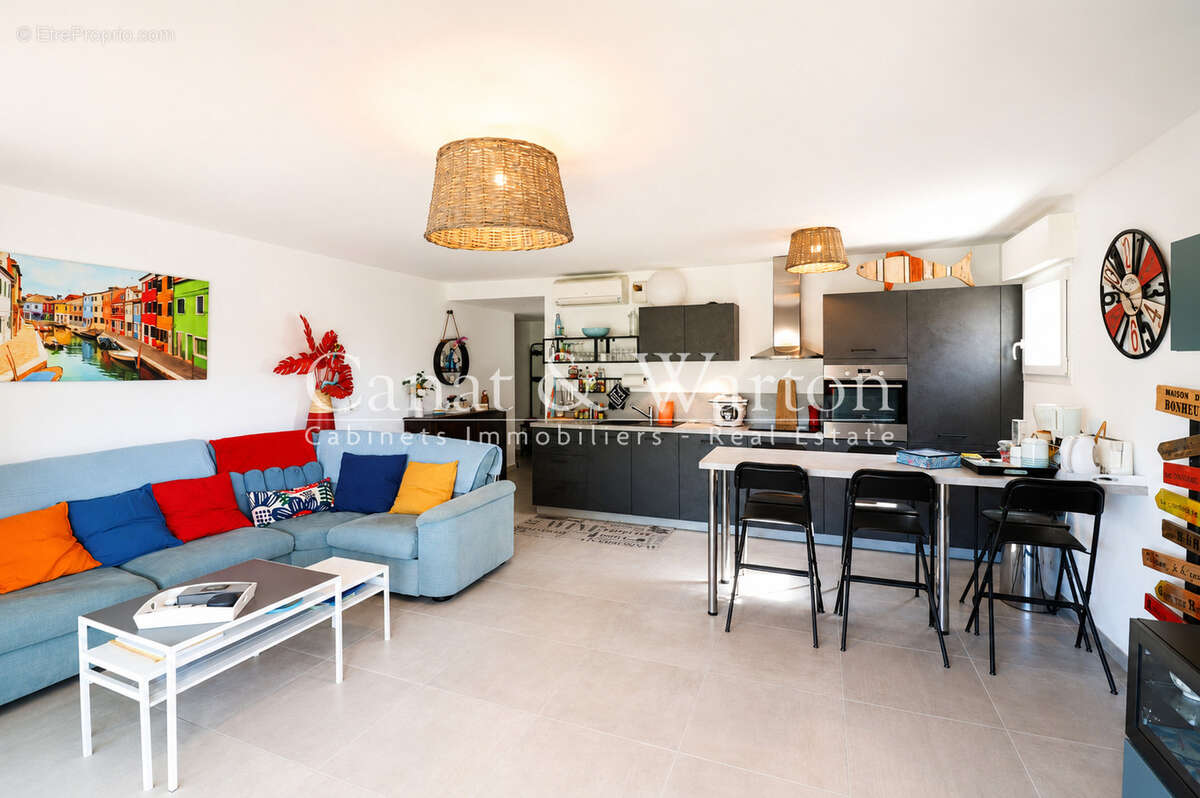 Sous offre: castel carla, t 3 en rez de jardin à cavalaire dans résidence de standing avec piscine - photo 3