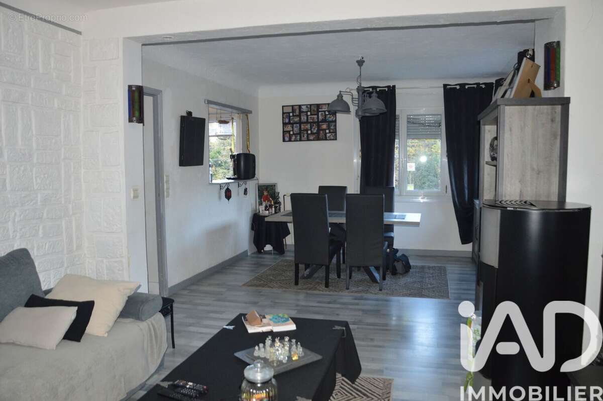 Photo 9 - Maison à SAINT-LAURENT-DE-BREVEDENT