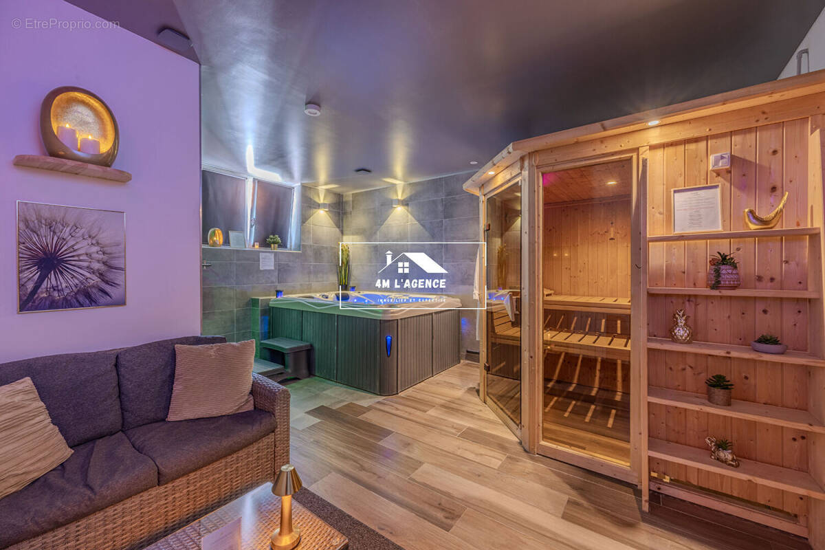 Appartement à AVELIN