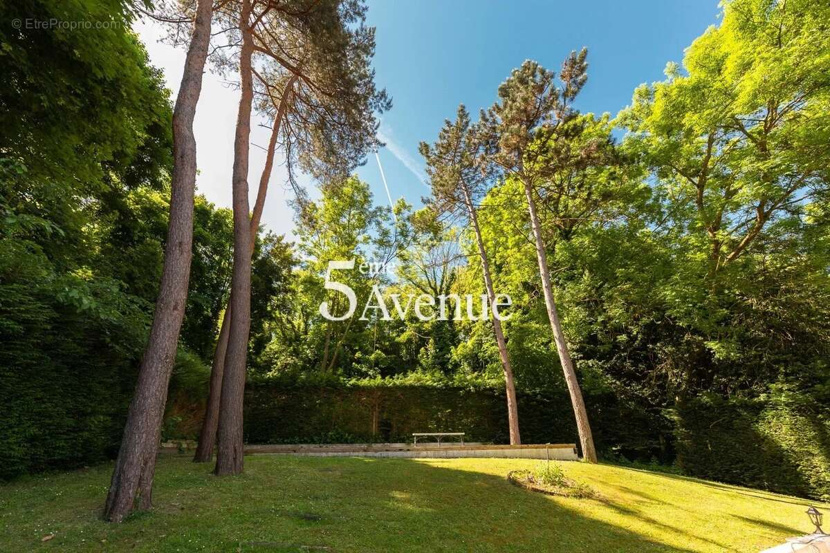 Maison à LAGNY-SUR-MARNE