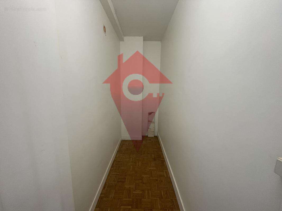 Appartement à FRESNES