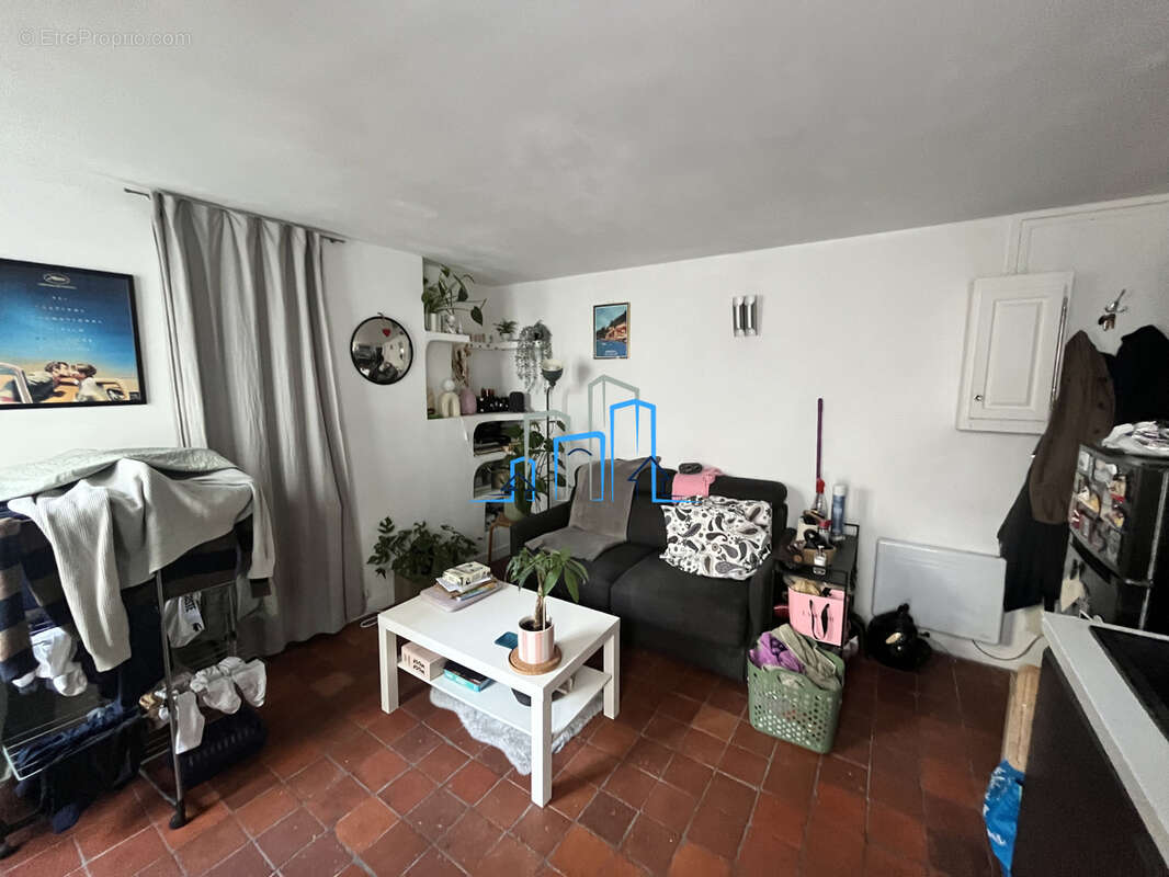 Appartement à PARIS-3E