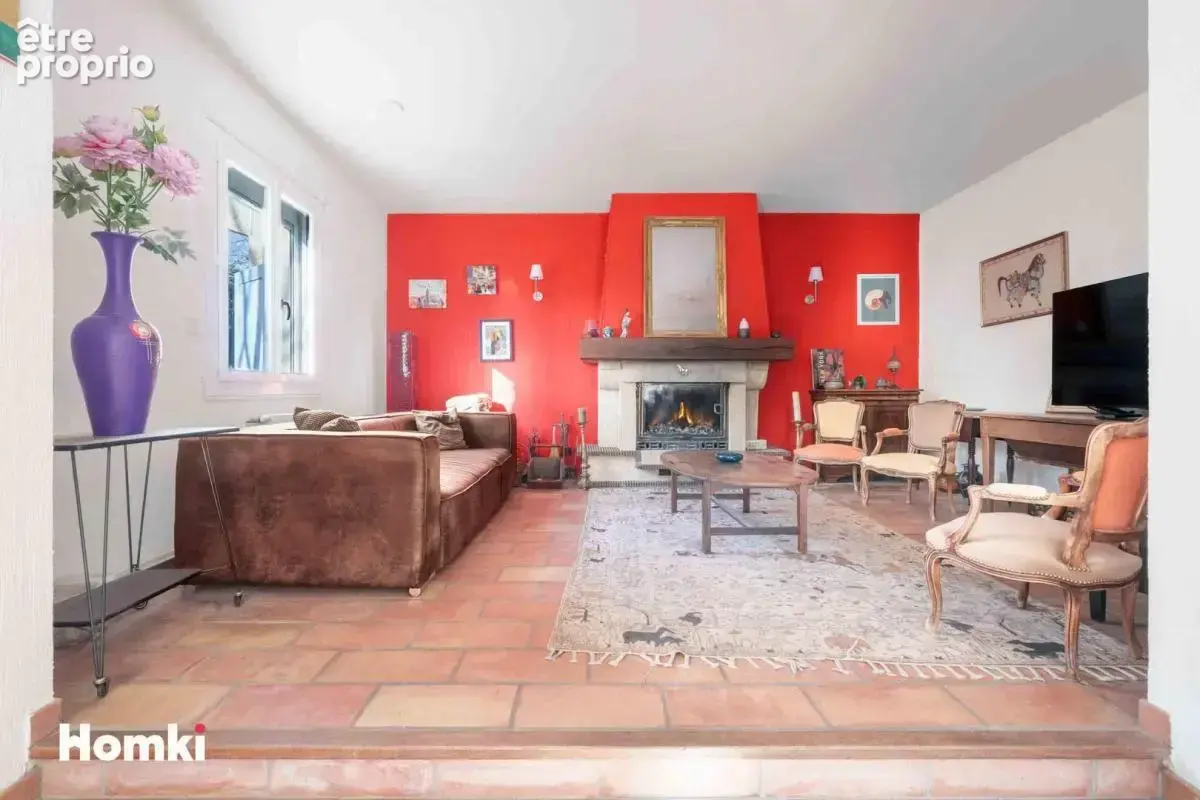 Propriété et 3 gites / T7 de 500 m² à Saint-Montan 07220 - photo 15
