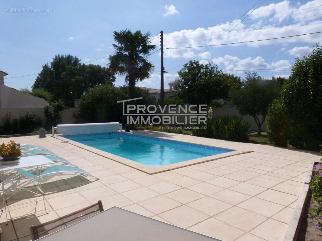 Maison à MONTELIMAR