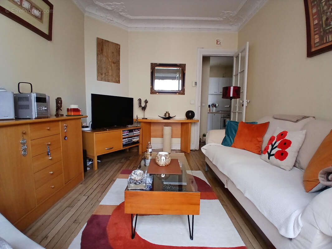 Appartement à PARIS-11E