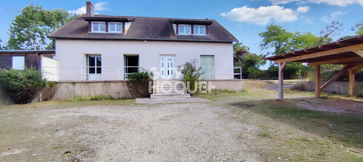 Maison à PUISEUX