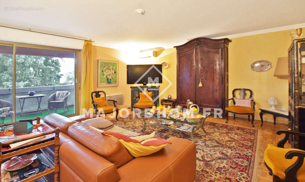 Appartement à MARSEILLE-12E