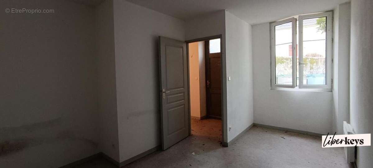 Appartement à VILLETTE-LES-DOLE
