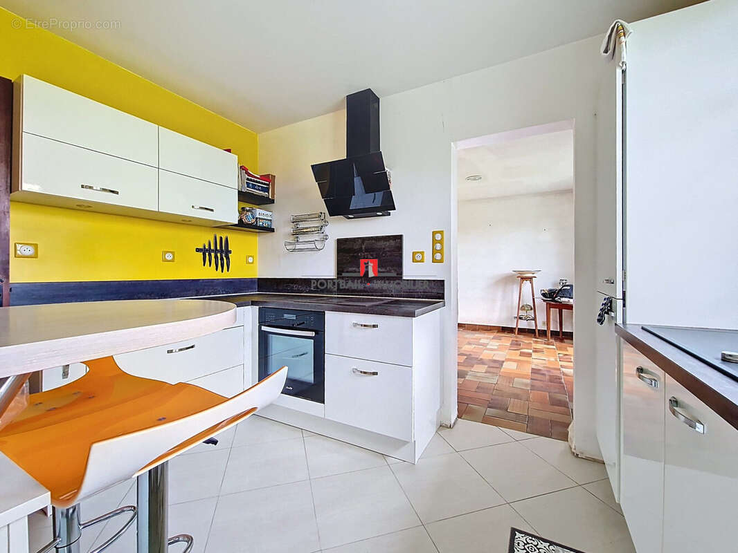 Maison à LA LANDE-DE-FRONSAC