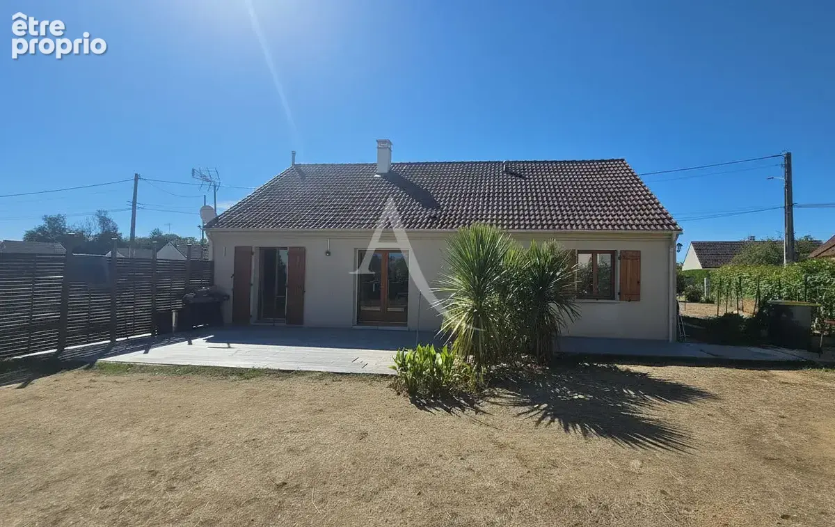 Maison plain-pied  100 m²  Neuvy-en-Sullias - photo 2