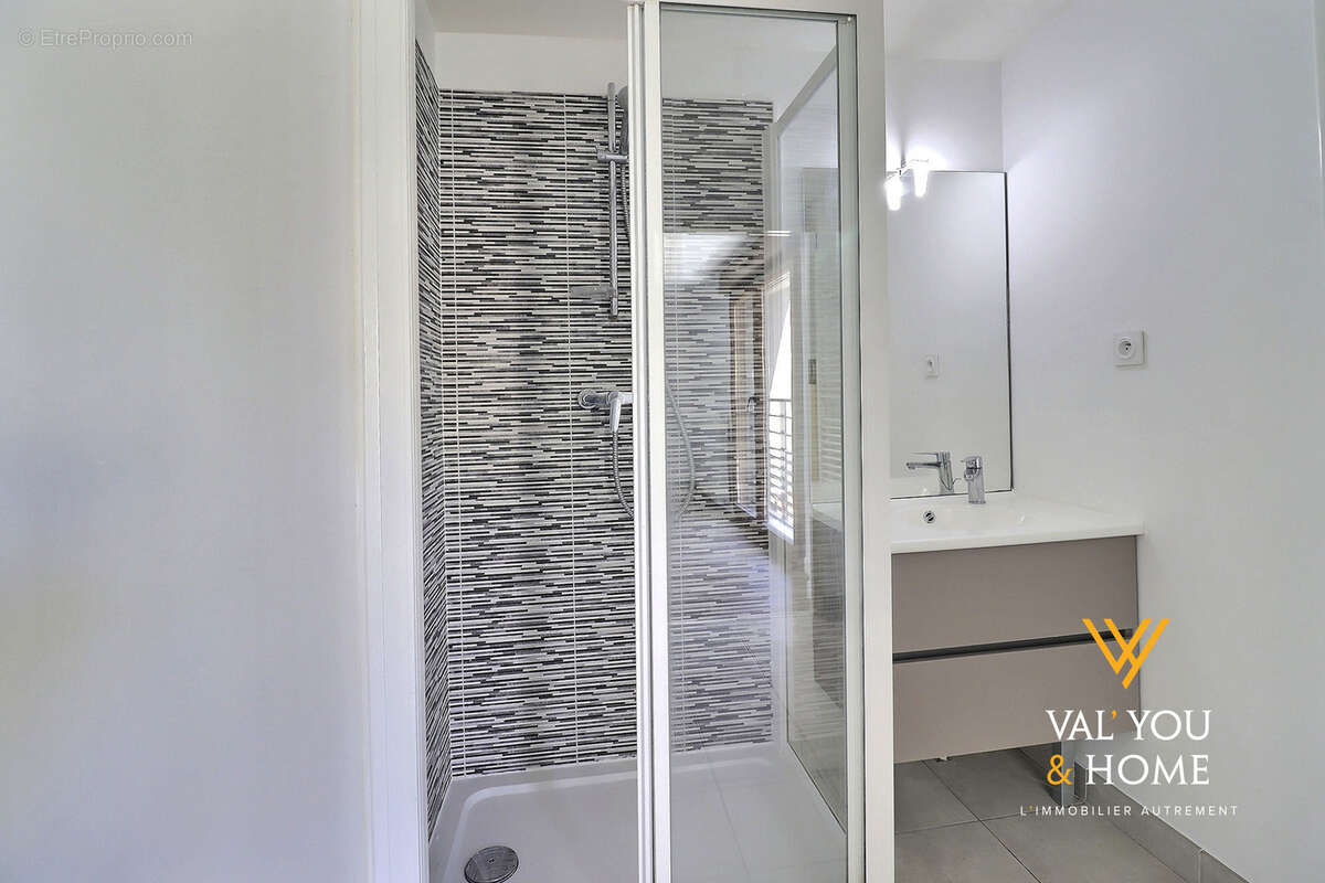 Studio 25 m2 en RDC  avec Parking - Premier Achat ou Investissement Locatif - photo 8