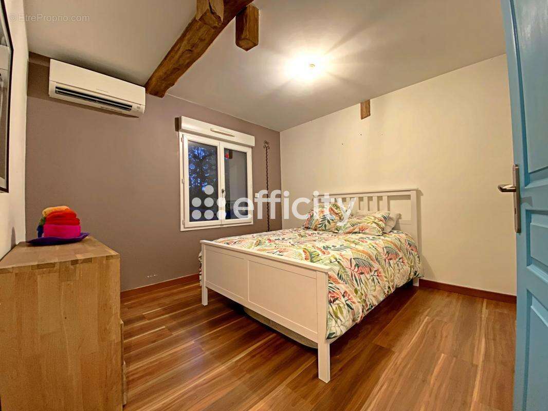 Maison à VERNOU-SUR-BRENNE