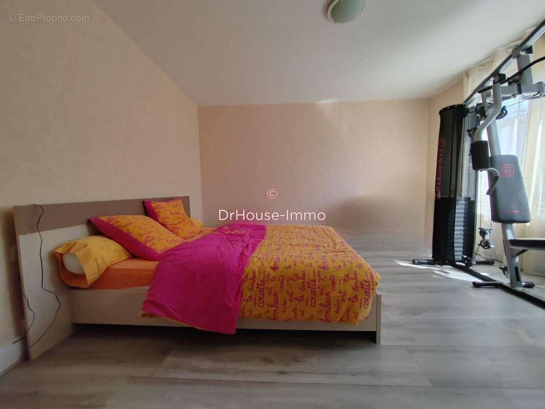 Maison à COULOUNIEIX-CHAMIERS