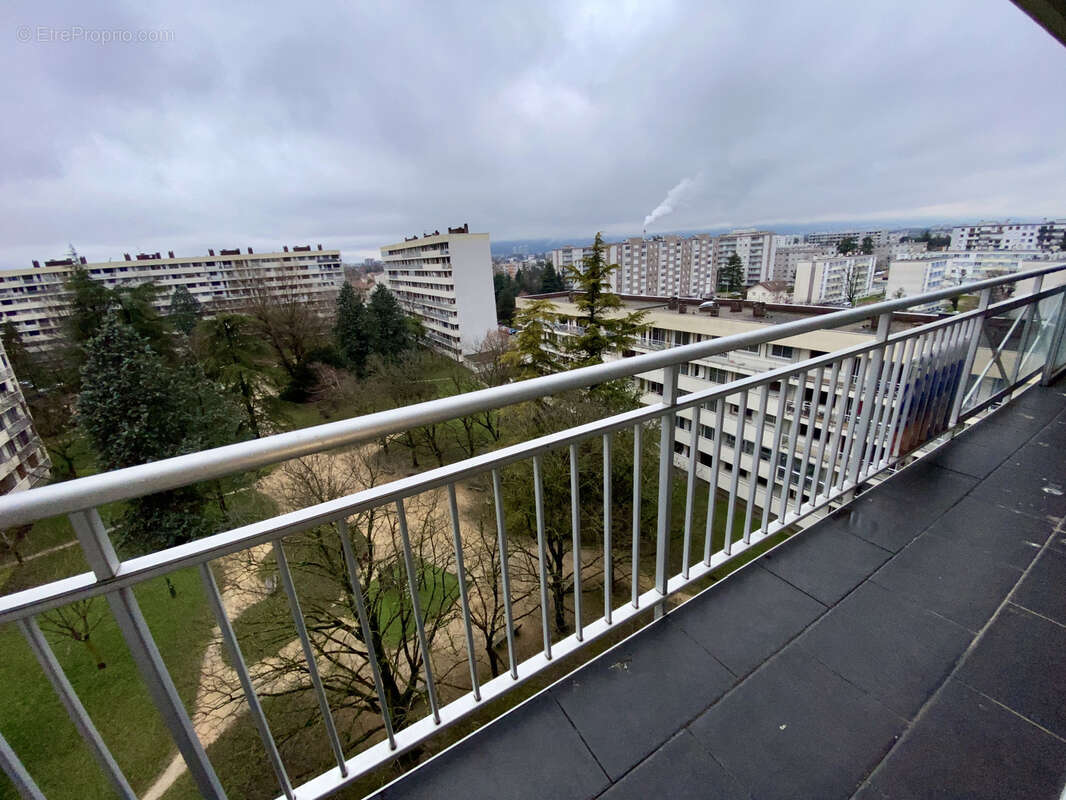 Appartement à EYBENS