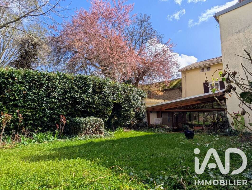 Maison 145 m² à Chalons-En-Champagne  - photo 4