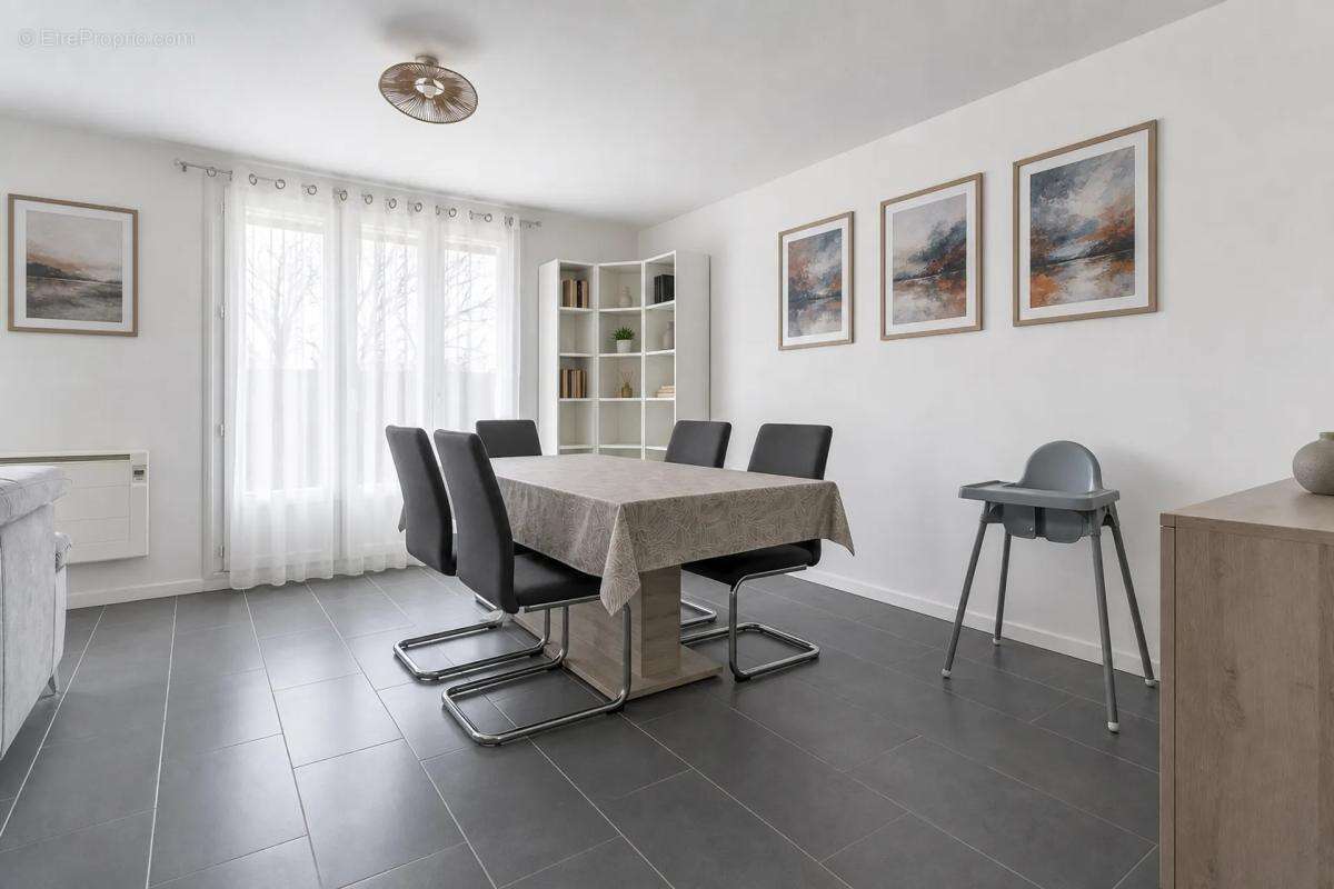 Maison rénovée de 83 m² avec jardin à Guerville - photo 2