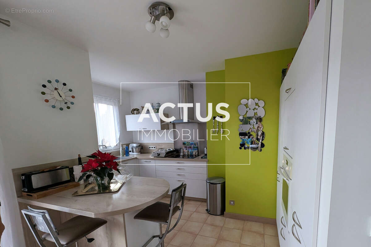 Appartement à SALON-DE-PROVENCE