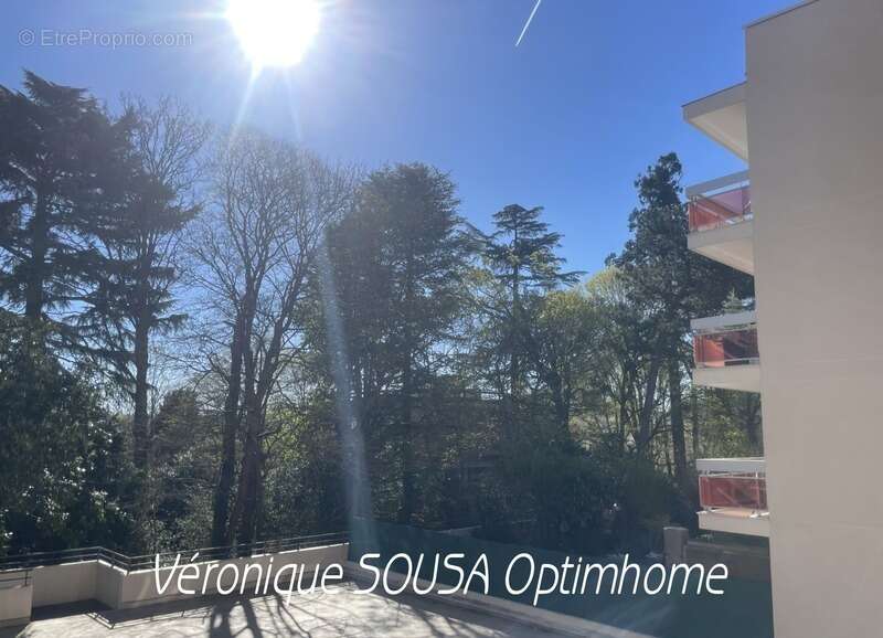 Appartement à MAREIL-MARLY