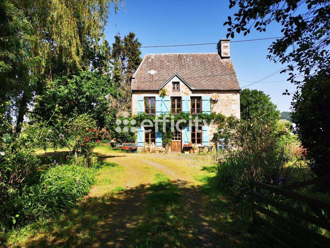 Maison à LANDELLES-ET-COUPIGNY