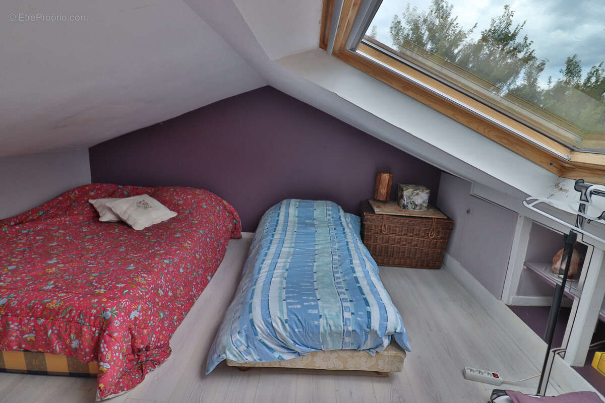 Maison à CHARBONNIERES-LES-BAINS