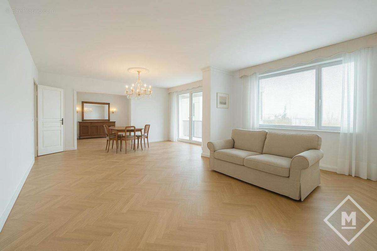 Appartement à MARSEILLE-9E