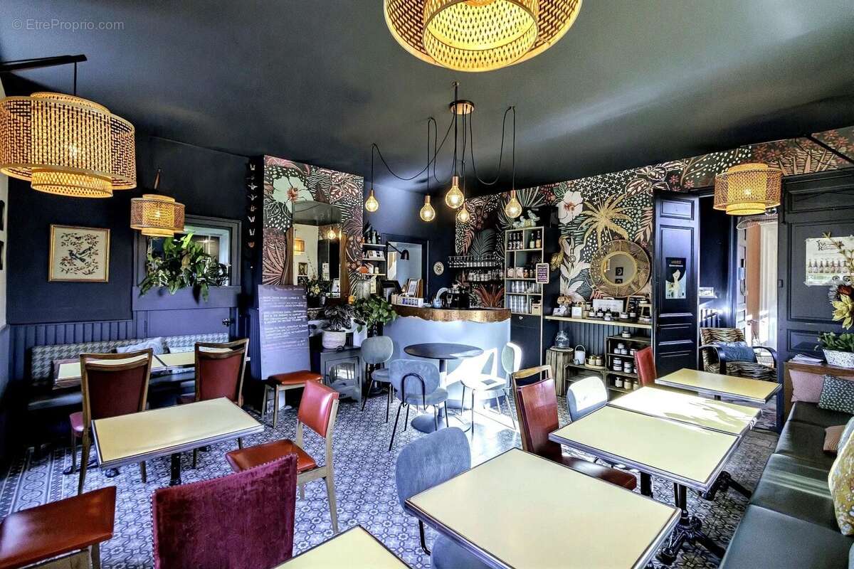 Maison à MONTBAZENS