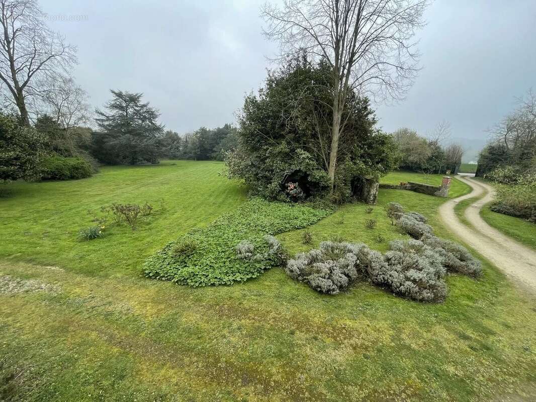 Maison à PLOUER-SUR-RANCE