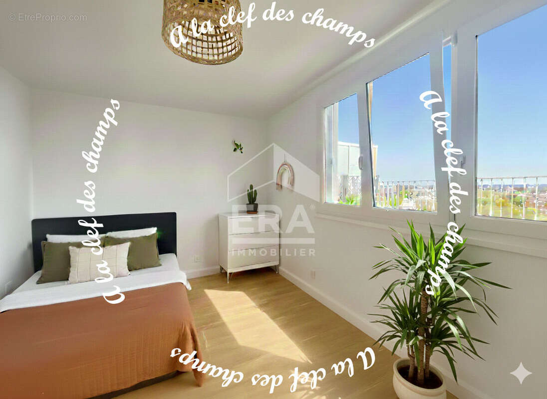 Appartement à VERSAILLES