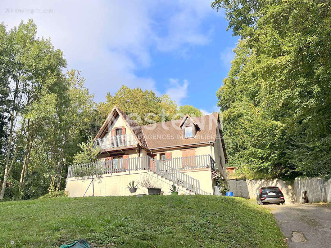 Maison à CHAUMONT-EN-VEXIN