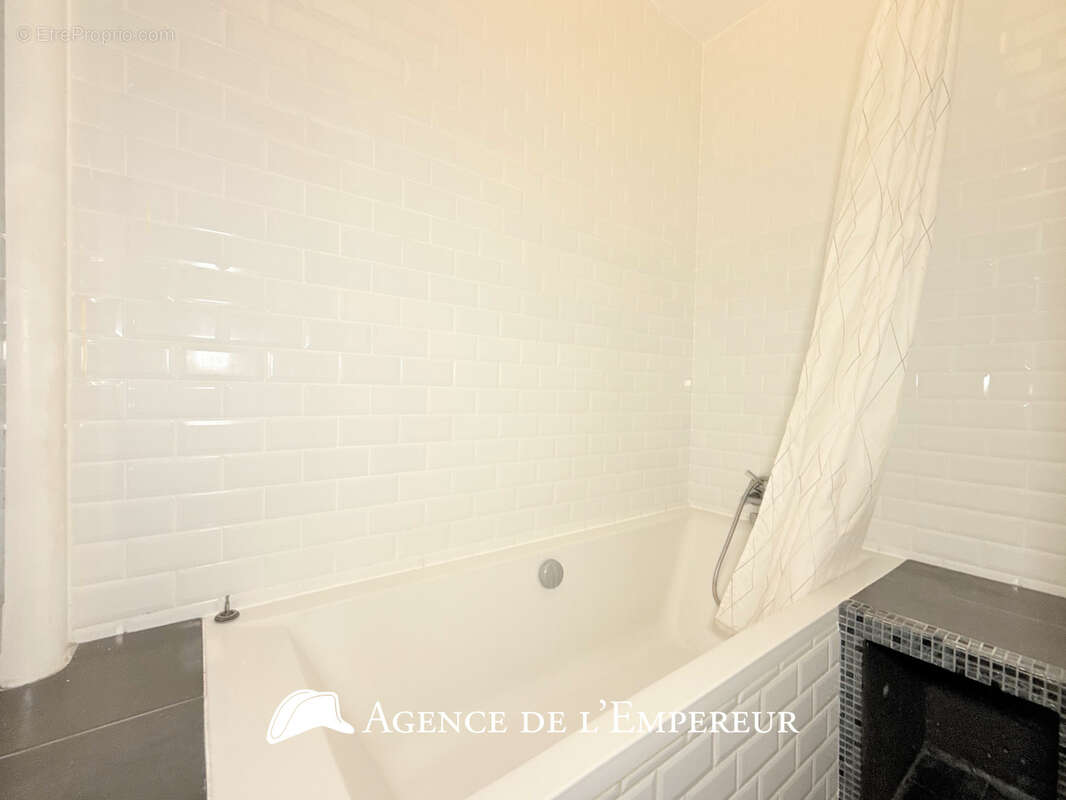 Appartement à RUEIL-MALMAISON