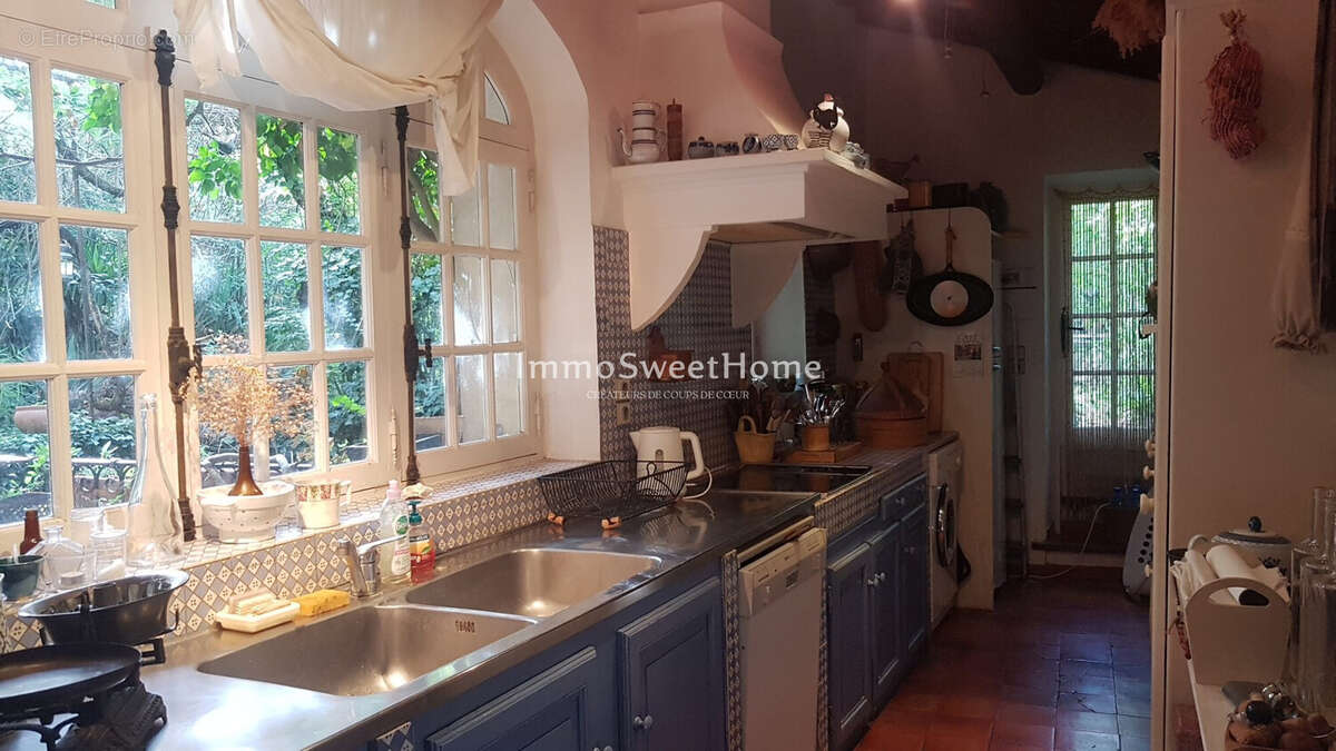 Maison à MIRABEL-AUX-BARONNIES