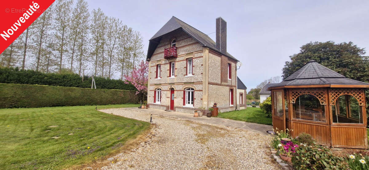 Maison à TROUVILLE