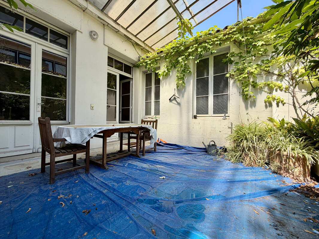 Appartement à BORDEAUX