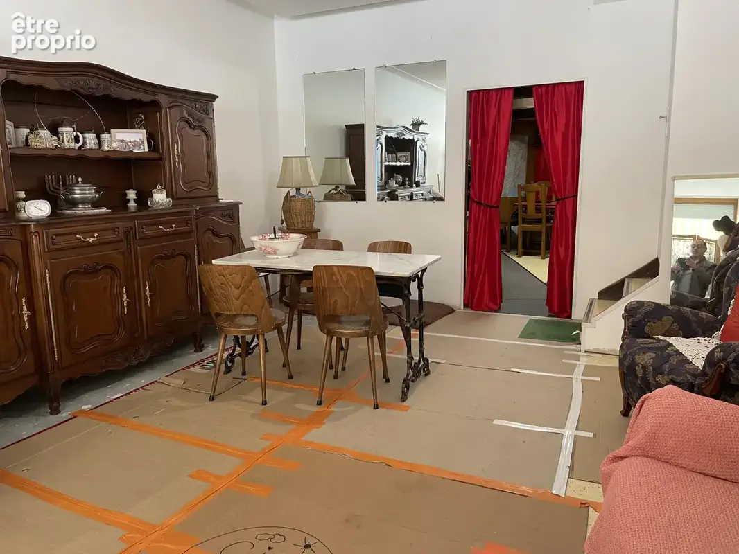 Murs commerciaux avec logement - photo 3