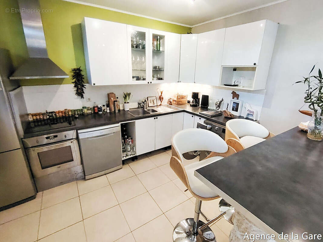 Appartement à HOUILLES