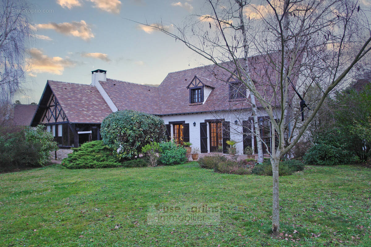 Maison à LONGPONT-SUR-ORGE