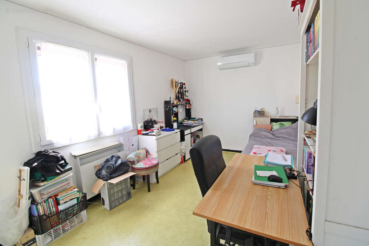 Appartement à SIX-FOURS-LES-PLAGES