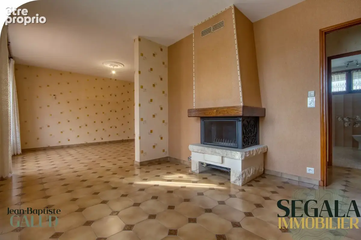 Carmaux — Maison de 117 m2 avec grand jardin, trois chambres et deux garages - photo 8