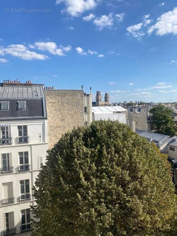 Appartement à PARIS-7E